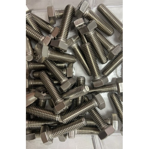 5 ADET ALTI KÖŞE CİVATA 8X30                             